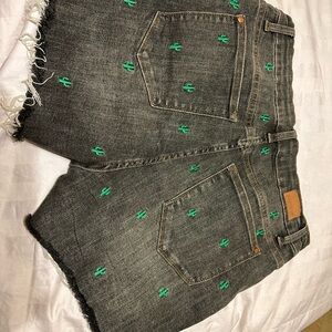 Judy blue shorts size large